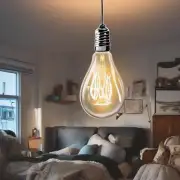 这里有一个灯泡我想使用它来照亮我的房间但我没有合适的配对我可以买哪个灯具适合这个灯泡?